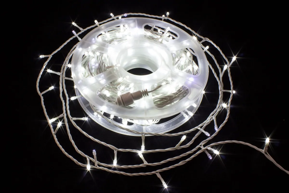 Гирлянда "Нить" ПВХ 220 В 400 LED 40 м, flash-w, провод белый, диаметр 2 мм, IP54, белый
