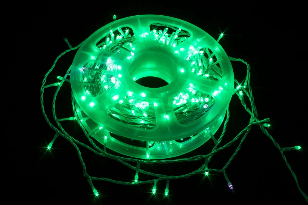 Гирлянда "Нить" ПВХ 220 В 400 LED 40 м, flash-w, провод белый, диаметр 2 мм, IP54, зелёный