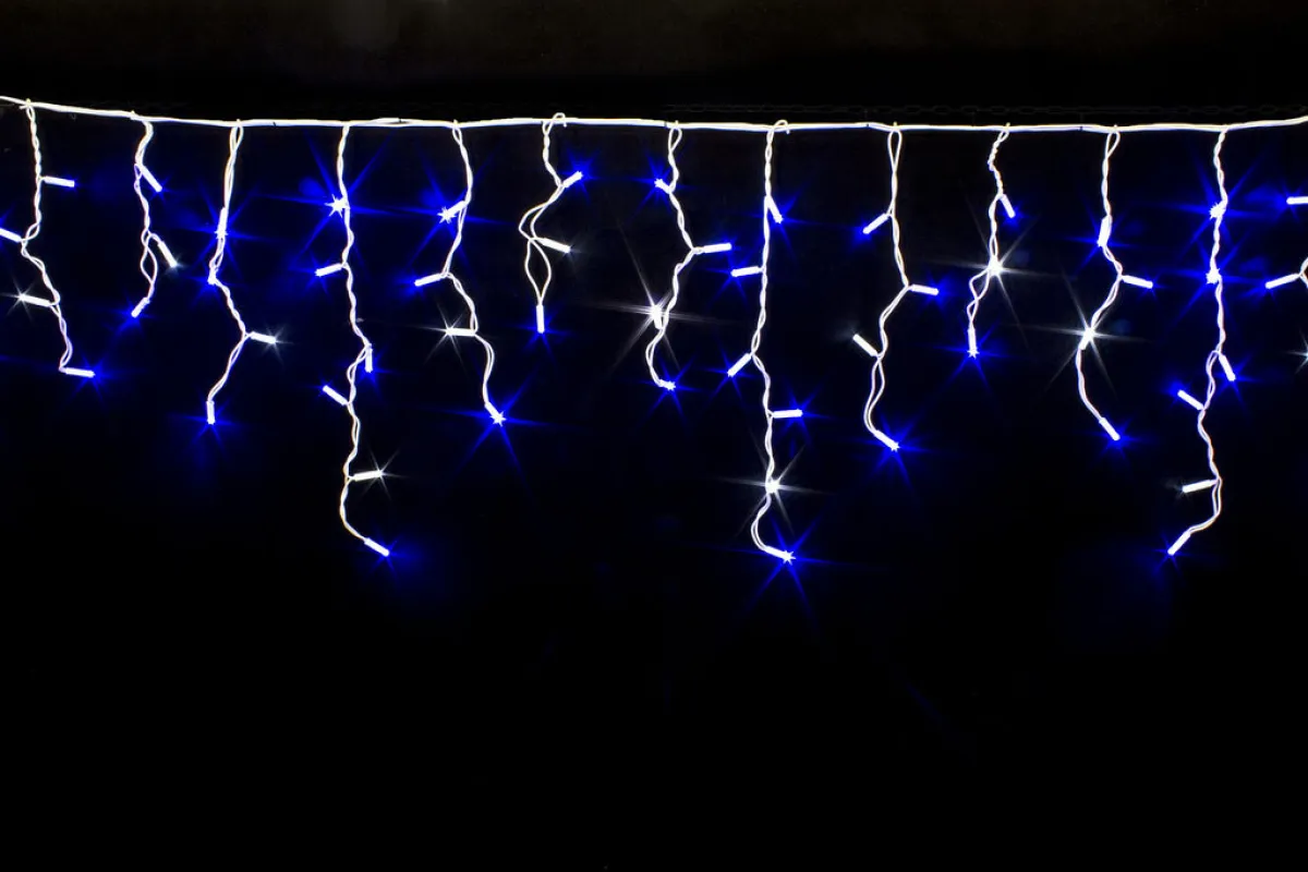 Гирлянда "Бахрома" 3x0.6 м, 100 LED, провод белый каучук, мерцает, IP65, синий
