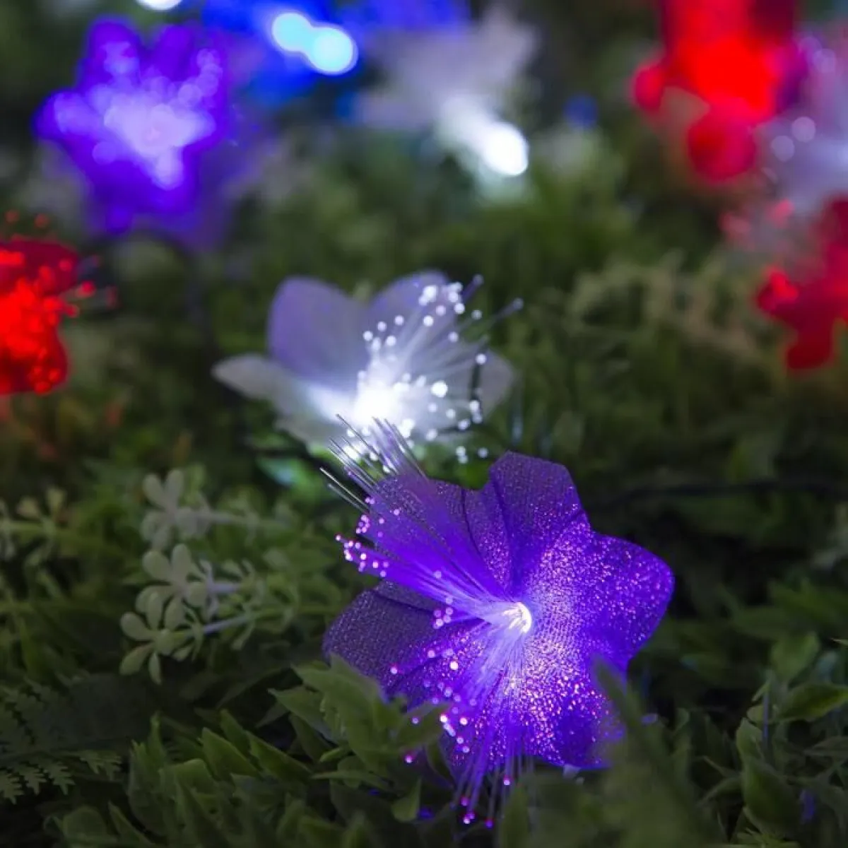 Гирлянда «Нить-Цветок» 4,5 м, 30 LED, солнечная батарея — фото 2