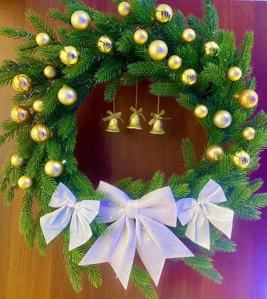 Венок новогодний 65 см. 200 LED.