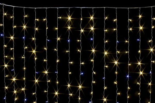 Гирлянда "Занавес (дождь)" уличная 210 LED, 2х1,5 м, мерцает, IP54, тёплый белый