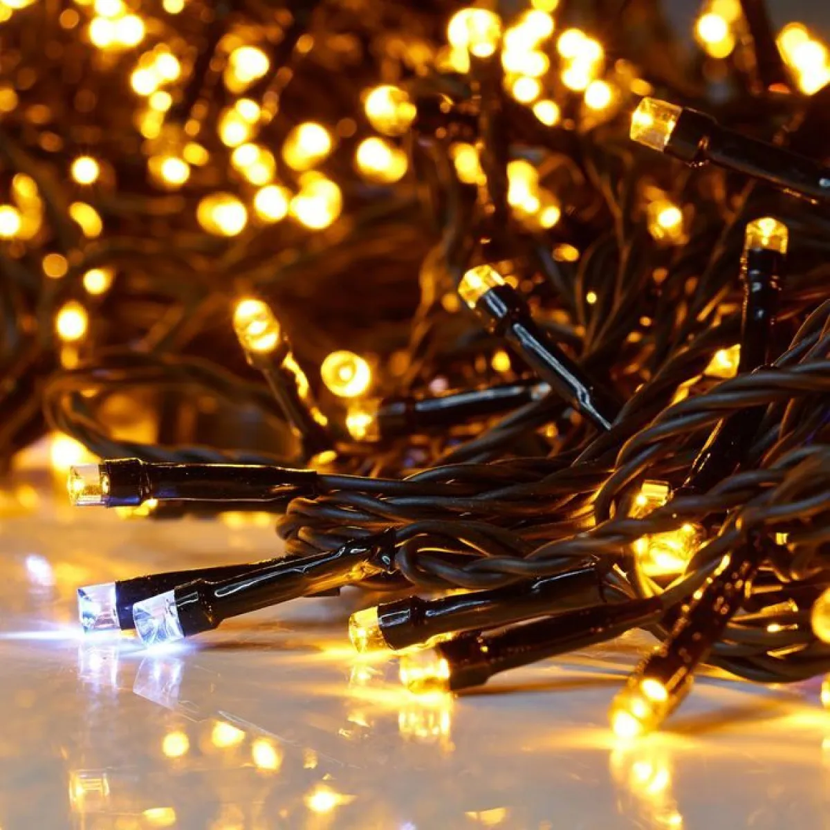 Гирлянда уличная, SPEC, провод черный. 3 нити по 20 м, 399 Led, 220V, стыкуется